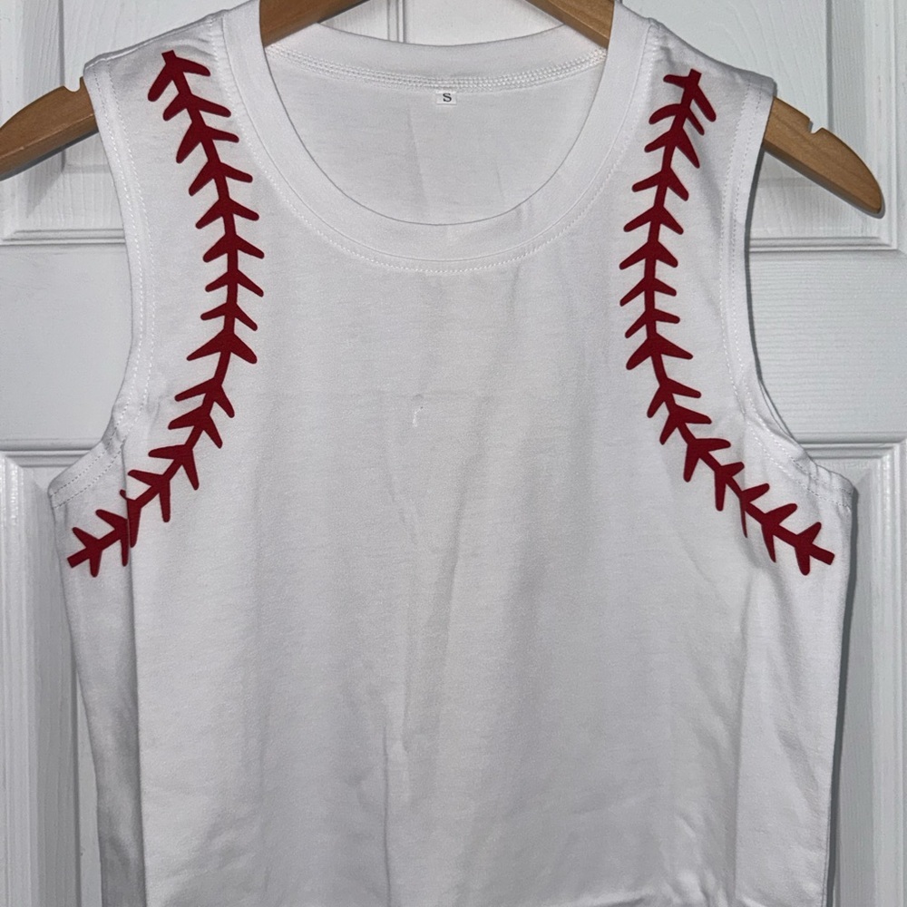 Baseball Stitch Graphic Tank Top Size Small - Picture 2 of 7